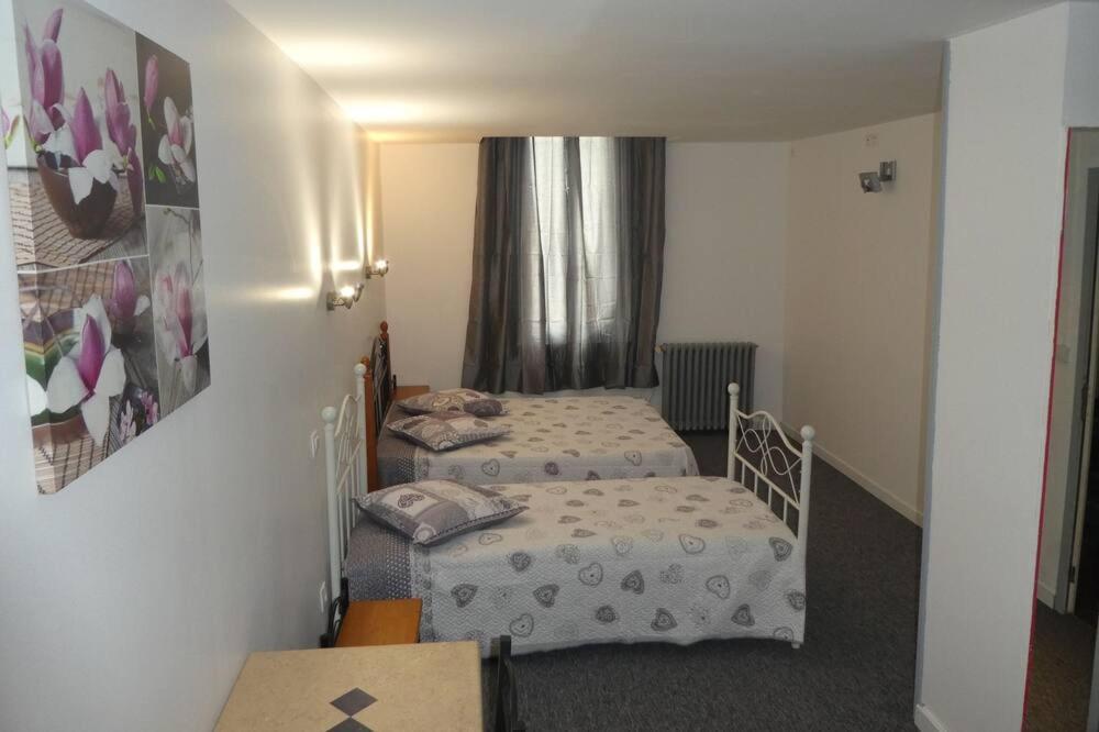 Etanit ! Etape Calme Et Parking Velo, Bicycle - Connection Tous A 1Mn Bus,Train Et Aeroport - Plein Centre De Beziers Pour Visiter,Manger - Chambres Climatisees, Spacieuses Amenagees Pour Singles, Couple, Et Ou Familles - Consigne Et Petit Dej En Plu Béziers Eksteriør bilde